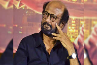 Actor rajinikanth fans demand  Actor rajinikanth fans demand to ysrcp leaders  fans demand to ysrcp leaders apologize him  Actor rajinikanth news  ವೈಎಸ್‌ಆರ್‌ಸಿಪಿ ನಾಯಕರು ರಜನಿಕಾಂತ್​ ಬಳಿ ಕ್ಷಮೆ  ಅಭಿಮಾನಿಗಳು ಡಿಮ್ಯಾಂಡ್​ ಎನ್‌ಟಿಆರ್ 100ನೇ ಜನ್ಮ ವಾರ್ಷಿಕೋತ್ಸವದ ಸಂಭ್ರಮಾಚರಣೆ  ನಟ ರಜನಿಕಾಂತ್​ ವಿರುದ್ಧ ವೈಎಸ್‌ಆರ್‌ಸಿಪಿ ನಾಯಕರ ಆಕ್ರೋಶ  ಜನಪ್ರಿಯ ನಾಯಕ ರಜನಿಕಾಂತ್  ರಜನಿಕಾಂತ್ ಅಭಿಮಾನಿಗಳು ವೈಎಸ್‌ಆರ್‌ಸಿಪಿ ನಾಯಕರ ಕ್ಷಮೆ  ಟೀಕಿಸಿದವರ ಮೇಲೆ ಅಭಿಮಾನಿಗಳು ಆಕ್ರೋಶ  YSRCPApologizeRajini