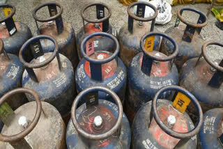 LPG CYLINDER NEW PRICE COMMERCIAL GAS CYLINDER CHEAPER BY RS 171 DOT 50 KNOW NEW RATES