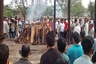 ताजपुर गांव में किया गया गैंगस्टर टिल्लू ताजपुरिया का अंतिम संस्कार