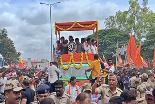 sudeep road show