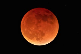 Penumbral Lunar Eclipse today  Chandra Grahan Timing in India  buddha purnima today  ಇಂದು ಬುದ್ಧ ಪೂರ್ಣಿಮಾ  ವರ್ಷದ ಮೊದಲ ಚಂದ್ರಗ್ರಹಣ  ಭಾರತೀಯರಿಗಿಲ್ಲ ದರ್ಶನ  ಭಾರತಾದ್ಯಂತ ಬುದ್ಧ ಪೂರ್ಣಿಮೆ  ಅತ್ಯಂತ ಆಕರ್ಷಕ ಖಗೋಳ ವಿದ್ಯಮಾನ  ವಿಜ್ಞಾನ ಮತ್ತು ಜ್ಯೋತಿಷ್ಯದ ಪ್ರಕಾರ  ಖಗೋಳ ಘಟನೆಯ ಅದ್ಭುತ ನೋಟ