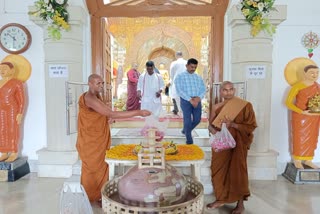 ord buddha worship at chetagiri temple in raisen