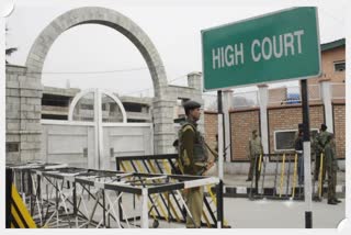 jk-high-court-quashes-imams-detention-under-psa