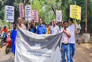 protest-begins-outside-amartya-sens-house-pratichi