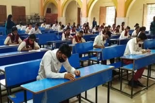 http://10.10.50.75//jharkhand/06-May-2023/jh-ran-01-neet-exam-taiyari-7209874_06052023120306_0605f_1683354786_990.jpg