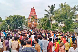 தேனி ஸ்ரீ கதலி நரசிங்க பெருமாள் கோயில் தேரோட்டம்