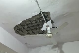 Ceiling plaster fell on patient in hospital raisen