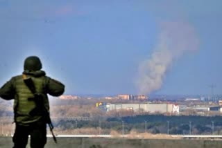 یوکرین کے کئی علاقوں میں فضائی حملے کی وارننگ