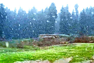 Jammu and Kashmir experiencing unseasonal rainfall