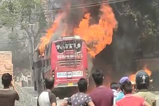 मुजफ्फरपुर में बस में लगी आग