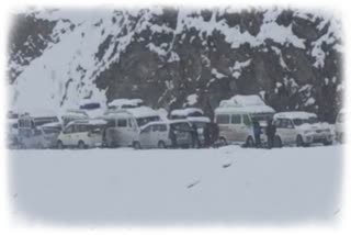 srinagar-leh-highway-closed-for-traffic-due-to-landslides-at-zojila-pass