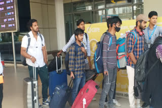 21 students of Jharkhand left for Ranchi from Patna