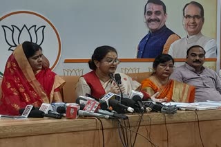 Press conference of 3 women formar ministers