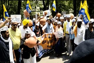 AAP pot burst protest