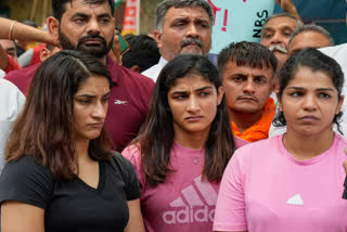 The Rouse Avenue Court has sought a status report from the Delhi Police on the petition of women wrestlers