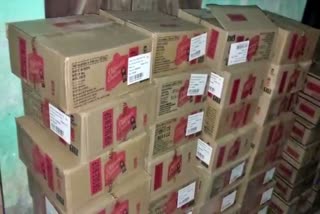 Liquor recovered from van loaded with chicken feed