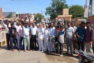 people protest in bhiwani