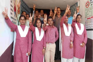 Flurry of toppers in Jashpur