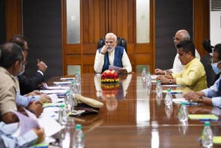 pm-modi-meeting-in-gujarat-many-issues-will-be-discussed-in-the-meeting-organized-at-raj-bhavan