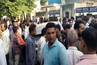 Speeding car hit 6 school children, 2 died in Agra