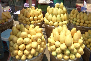 Mango prices in market