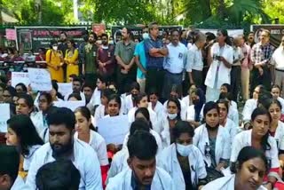 kerala doctors continue strike