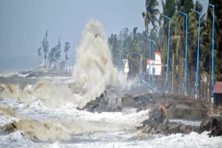 Mocha  cyclone mocha  cyclone mocha bangladesh  mocha cyclone  cyclone  cyclone updation  dhaka  mocha cyclone updation  മോഖ  മോഖ ചുഴലിക്കാറ്റ്  ചുഴലിക്കാറ്റ്  മോഖ കരതൊട്ടു  മോഖ ചുഴലിക്കാറ്റ് ബംഗ്ലാദേശ്  മ്യാൻമർ