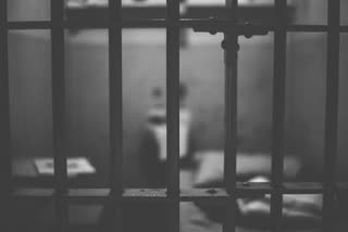 suicide in gumla jail