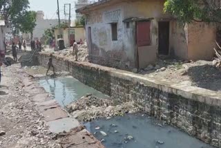 work of canal covering stopped for many days