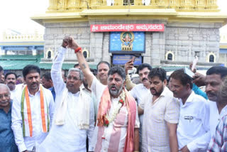 DK SHIVAKUMAR DELHI VISIT KARNATAKA CM POST ROW SIDDARAMAIAH IN DELHI