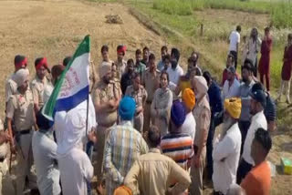 The administration reached to acquire the land of Delhi Katra National Highway, the farmers protested