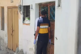 youth dead body found in home of his friend in Udaipur