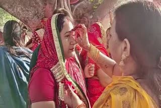 Married women worshiped Vat Savitri in Bhagalpur