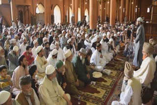 molvi-farooqs-anniversary-anjuman-auqaf-jama-masjid-organizes-husn-e-qiraat-quran-recitation
