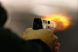 Miscreants fired on police constable and woman