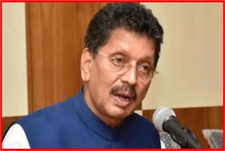 Education Minister Deepak Kesarkar