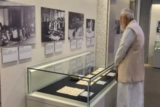 PM Modi pays floral tributes at Hiroshima Peace Memorial Park