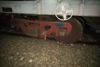 Goods train derailed in Betul