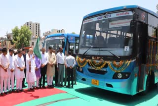 home-minister-amit-shah-gave-green-signal-to-321-new-buses