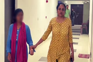 home-maid-caught-by-rajkot-crime-branch-rajkot-maid-from-jharkhand-theft-at-rajkot