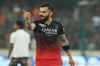 VIRAT KOHLI INJURED IN IPL 2023 70TH MATCH RCB VS GT AT M CHINNASWAMY