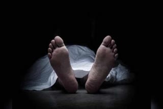 man died on bus  mysterious circumstances  babu  scarp worker  latest news in trivandrum  murder  ദുരൂഹ സാഹചര്യത്തില്‍ ആളെ മരിച്ച നിലയിൽ  കമുകിൻകുഴി സ്വദേശി ബാബു  ആക്രി  മകളെ കുത്തിക്കൊലപ്പെടുത്തി പിതാവ്  തിരുവനന്തപുരം ഏറ്റവും പുതിയ വാര്‍ത്ത  ഇന്നത്തെ പ്രധാന വാര്‍ത്ത