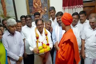 Minister G Prameshwar Visited Siddhganga Math