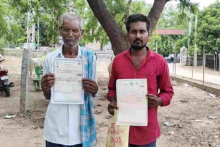 Farmer Esobu complant on grama volunteer