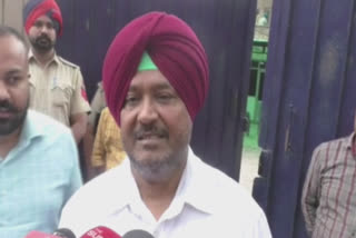 Former MLA Kuldeep Vaid appeared before Vigilance in Ludhiana