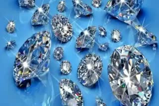 british-government-banned-russian-diamonds-traders-of-surat-in-dubai-also-face-difficulties