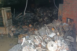 Fire broke out in spare parts warehouse in delhi