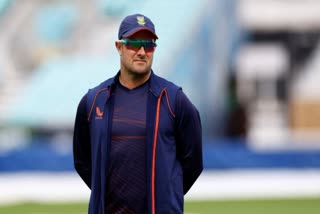 MI will look for replacements if bowlers are not fit, concedes head coach Mark Boucher