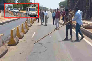 Electricity Lines Cut On Chennai Kolkata National Highwa