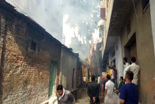 fierce fire broke out empty godown ujjain
